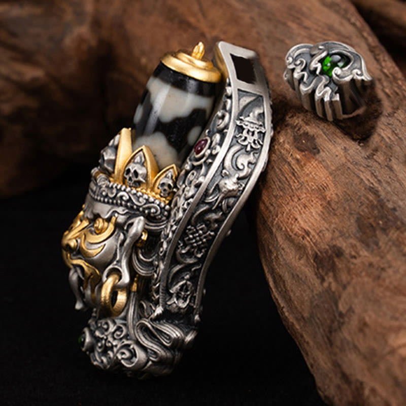 925 Silver Tibetan Dzi Bead Goddess of Wealth Necklace