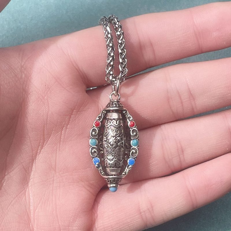 Tibetan Om Mani Padme Hum Purity Rotatable Necklace