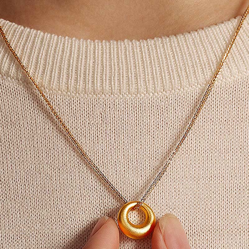 999 Gold Auspicious Peace Buckle Pendant Necklace